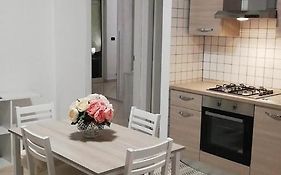 La Maison De Nina